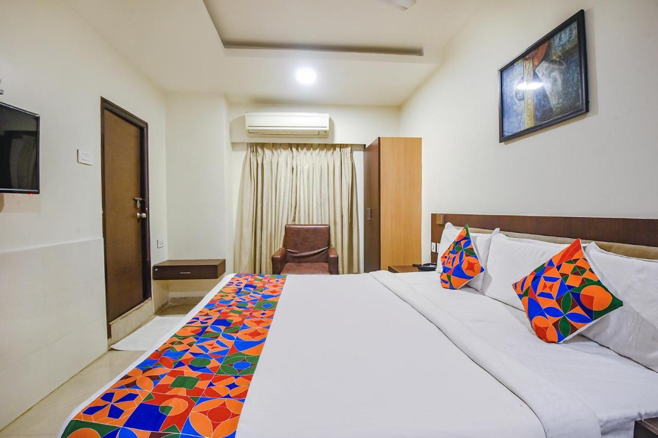 Fabhotel Leela Grand Inn Vijayawāda Extérieur photo
