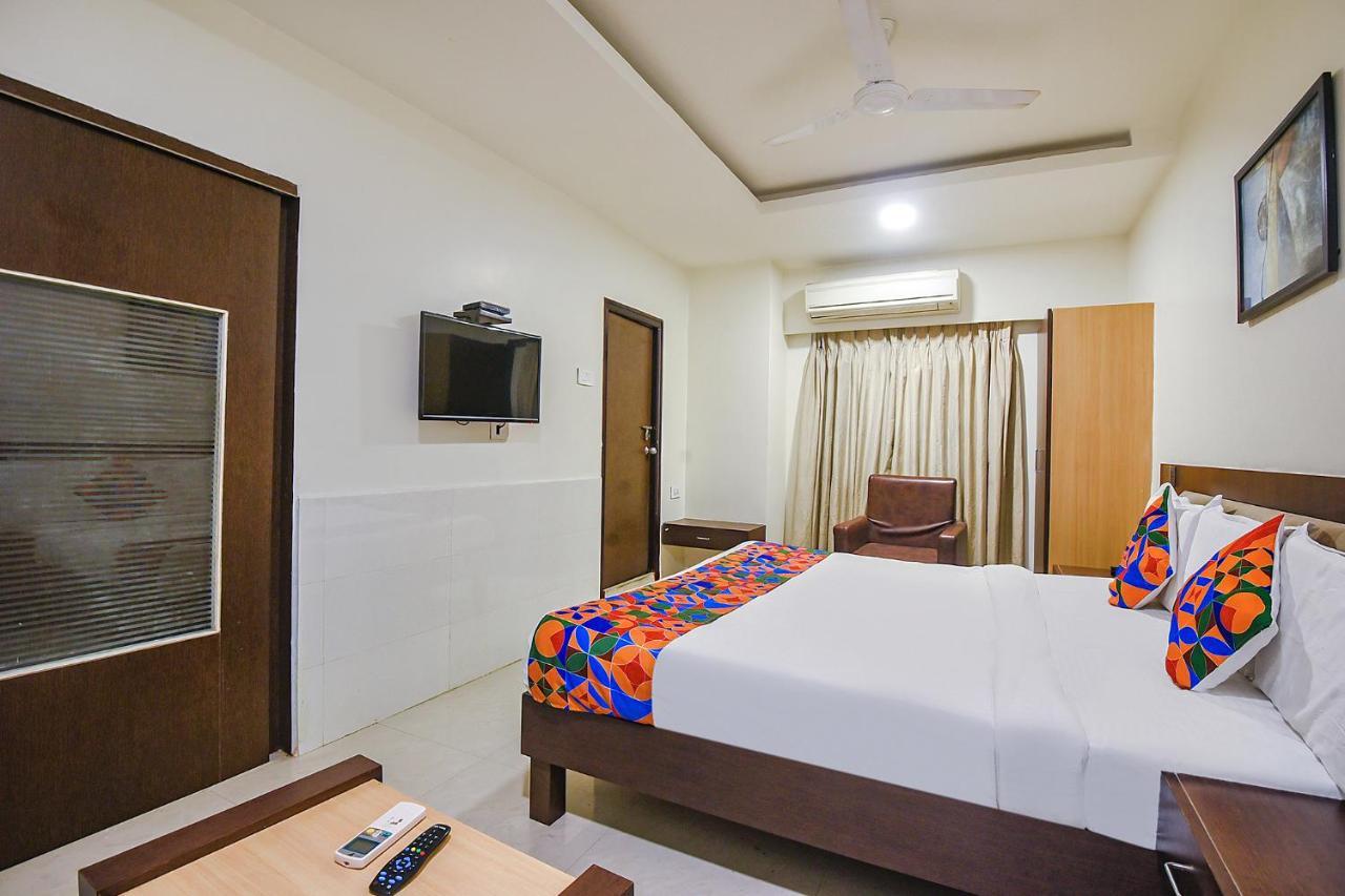 Fabhotel Leela Grand Inn Vijayawāda Extérieur photo